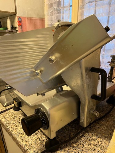 Affettatrice professionale - affettatrice,